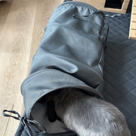 sedy tunel pro kraliky